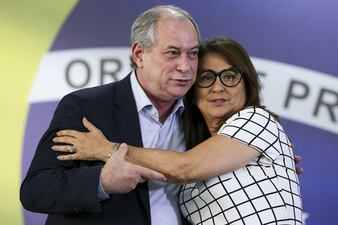 Ciro Gomes com Kátia Abreu