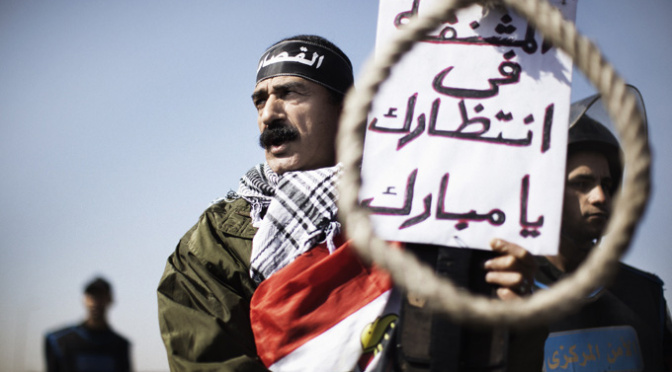 Egito condenou 75 acusados à forca