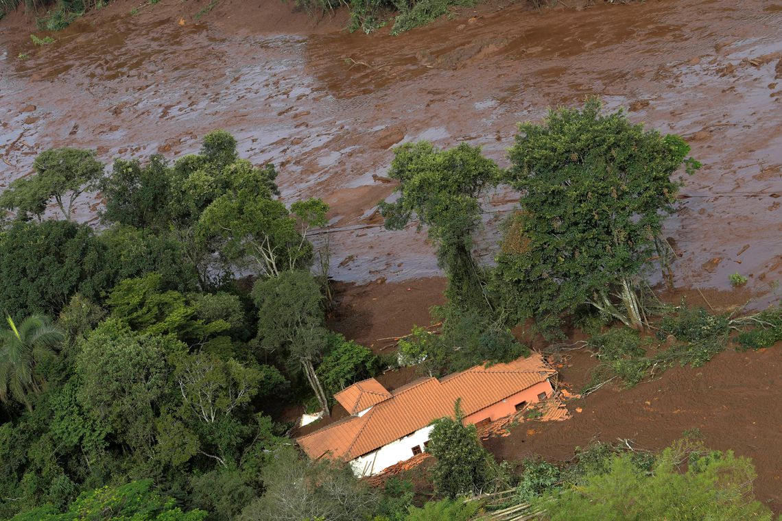 Rompimento de barragem em Minas Gerais