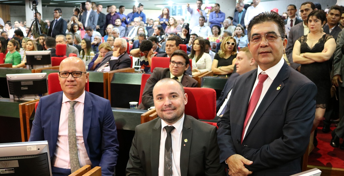Deputados estaduais do PT Franzé Silva, Fábio Novo e Francisco Limma