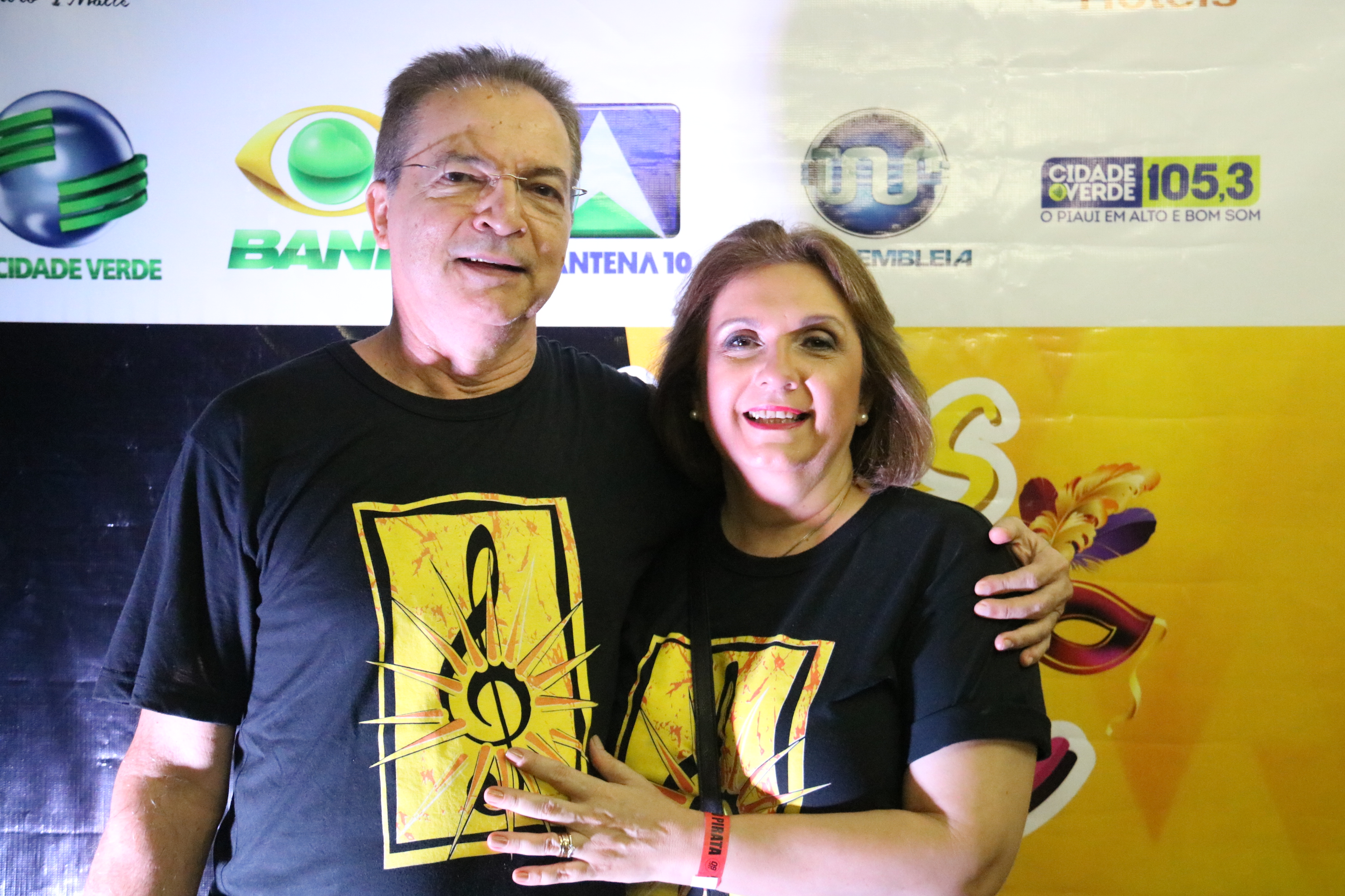 Vice-Comodoro do Iate Clube Dr. Carlos Iglesias com sua esposa Sheila no Baile do Pirata.