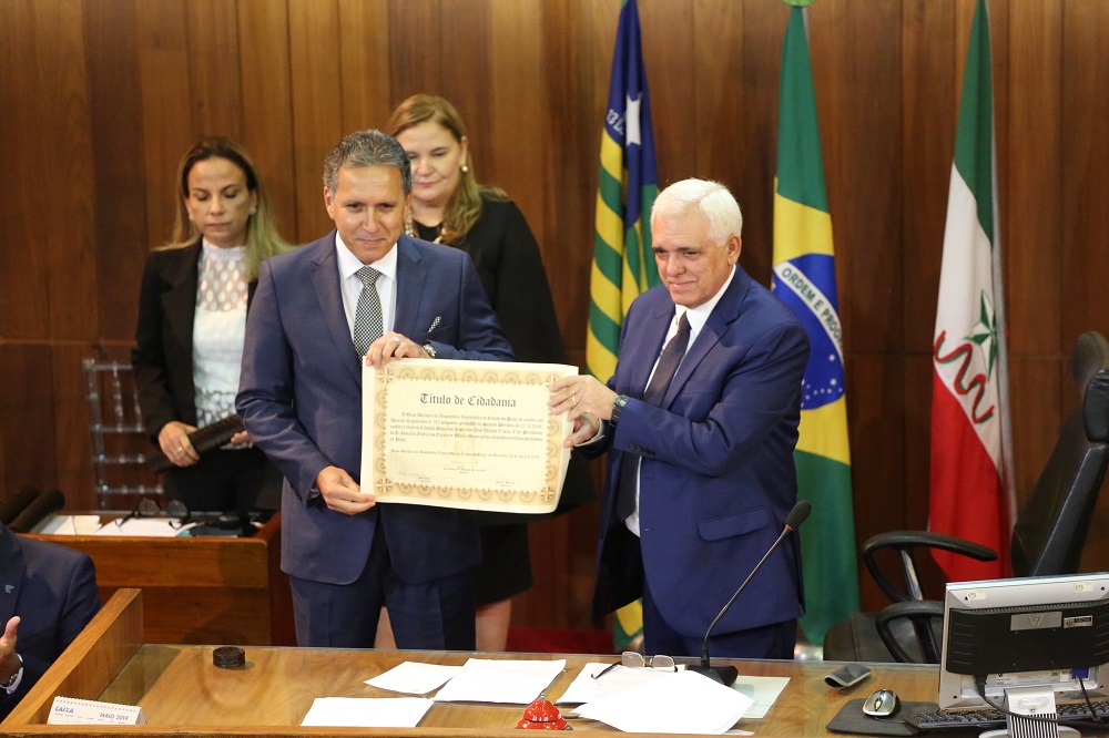 Desembargador José Afrânio Vilela recebe diploma