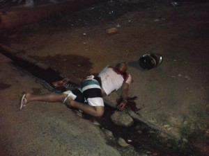 João Carvalho, 20anos, morto com quatro tiros no Pagode do Rivaldo