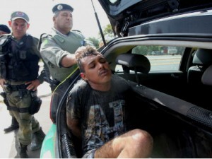Assaltante escapou de ser linchado pela população na zona de Teresina