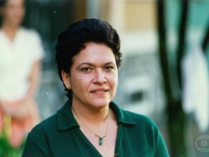 Regina perde a luta contra o cancer