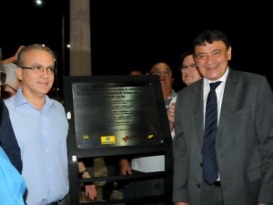 Prefeito Firmino Filho com o governador Wellington Dias