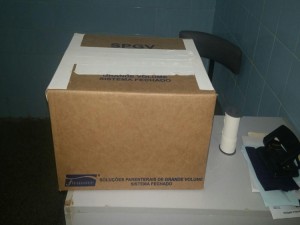 Hospital fez um grande papelão ao entregar o corpo em uma caixa