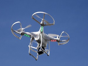 Drones: nova resolução proíbe voos em lugares com muita gente
