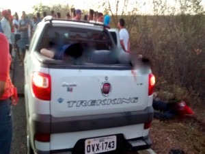 Carro envolvido em acidente na BR-316 em Francisco Macedo