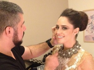 \'Não sou amante nem namorada de ninguém\', diz Fernanda Vasconcellos