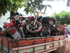Caminhão levou uma série de motos recuperadas pela Polícia