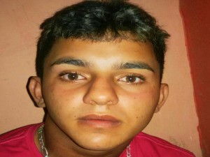 Jovem morto já tinha passagem pela polícia.