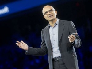 Satya Nadella, diretor-executivo da Microsoft, tem missão de reestruturar empresa