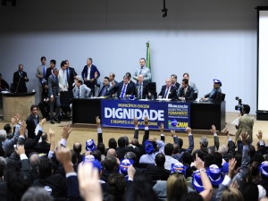 Prefeitos no Congresso durante a marcha para Brasília