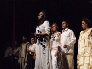 Apresentação de participantes da Oficina de Teatro Permanente ´´Procópio Ferreira``.