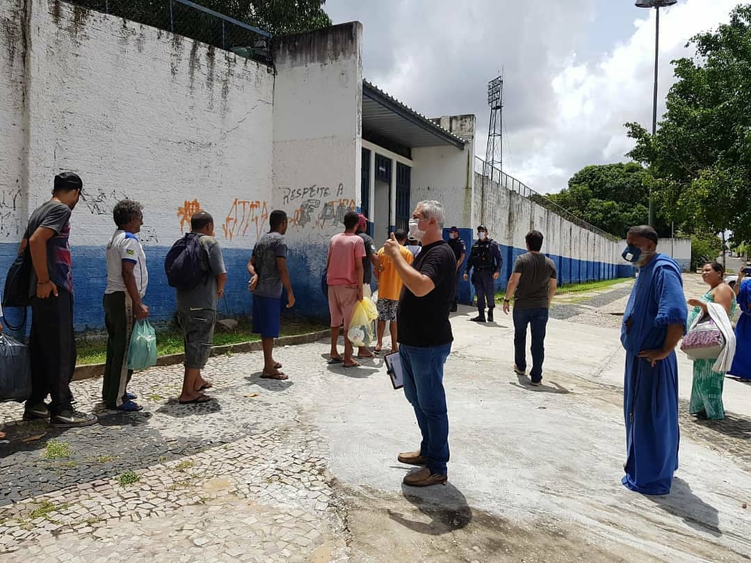 Lindolfo Monteiro começa a receber população em situação de rua