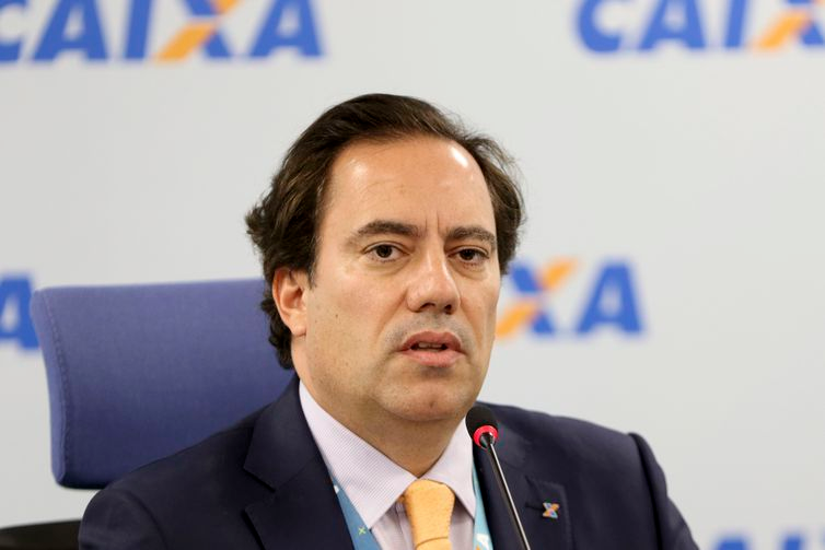 Wilson Dias/Agência Brasil O presidente da CAIXA, Pedro Guimarães, anuncia redução das taxas de juros para o crédito imobiliário com recursos do SBPE.