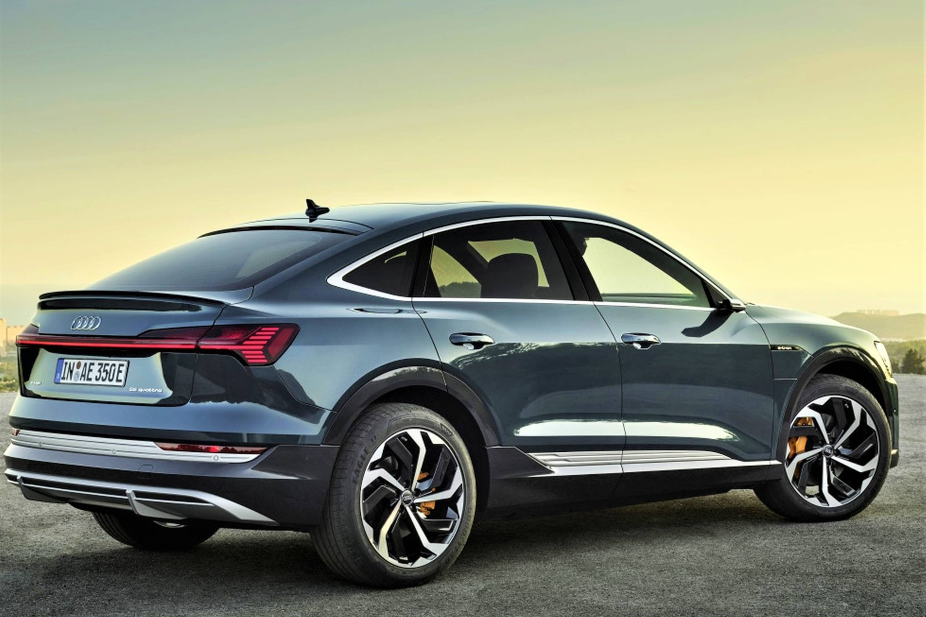 audi-e-tron-sportback_93bd8f97190ae8da62a2c0b8f4b801576c327d33.jpg