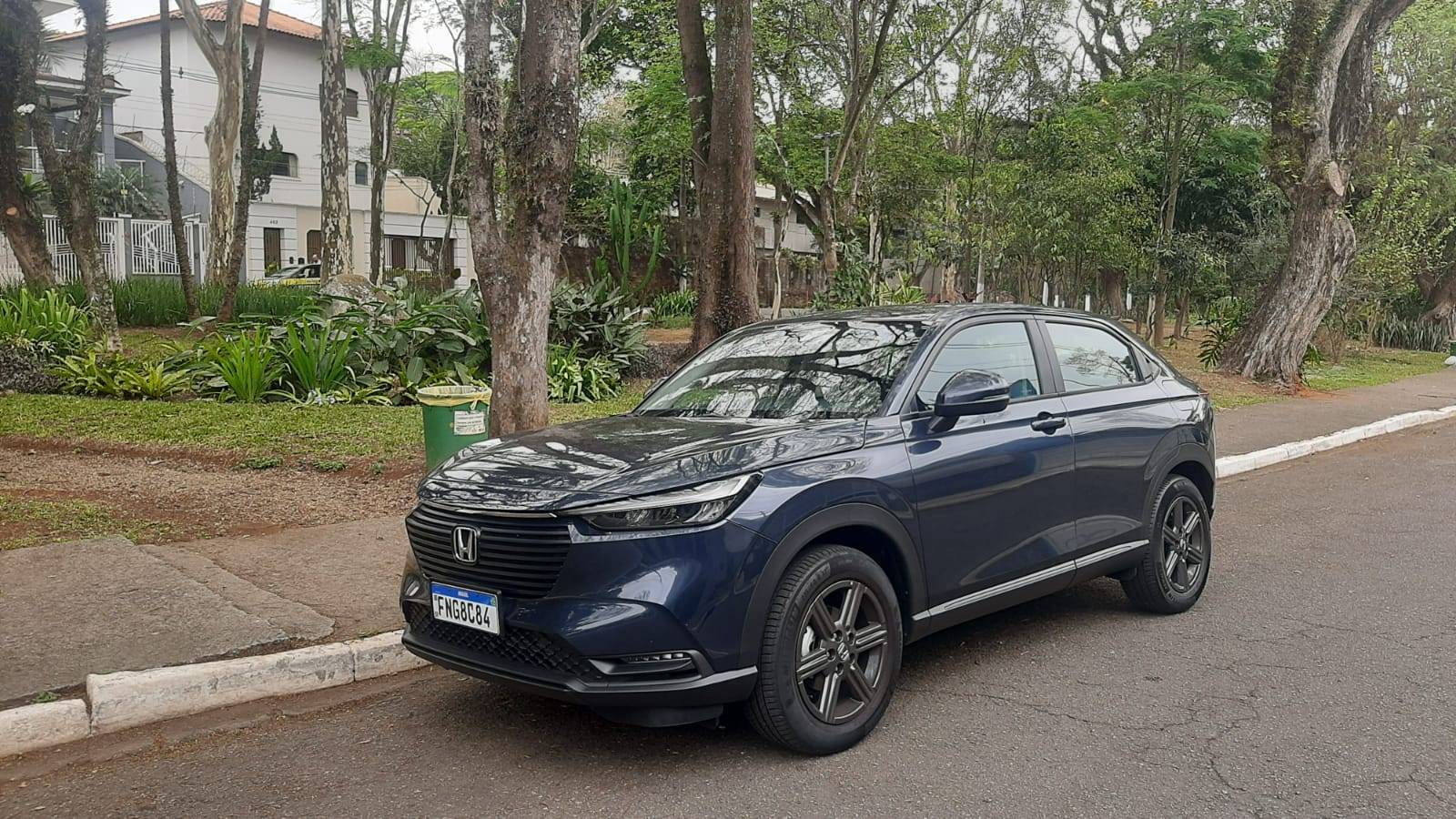 conheca-os-cinco-suvs-compactos-mais-vendidos-no-brasil-em-2023-hr-v-sergio-dias-1_b0979c08cda6c25c0ce1a275b3722e51aeab15d8.jpeg