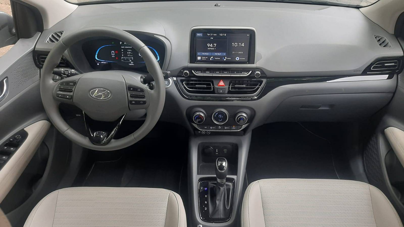 conheca-os-sedas-compactos-que-andamos-em-2023-hyundai-hb20s-sergio-dias-3_460d880bf6374975370e0baedc3be3604753e8d6.jpeg