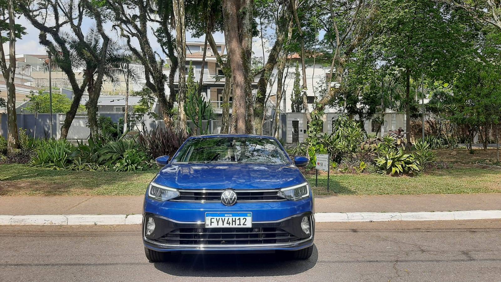 conheca-os-sedas-compactos-que-andamos-em-2023-volkswagen-virtus-sergio-dias-2_06345bcc90d1364a5d0772ffc1c8b12f4a6c93da.jpeg