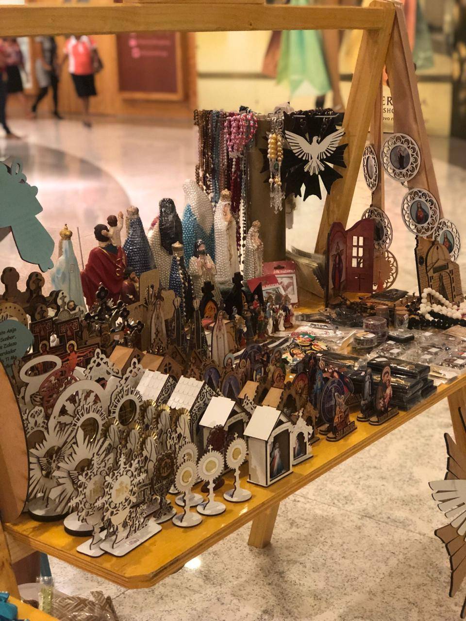 feira-artes-mulheres-4_7babf874ec0f9bc31593a3488fcae49b6c627195.jpg