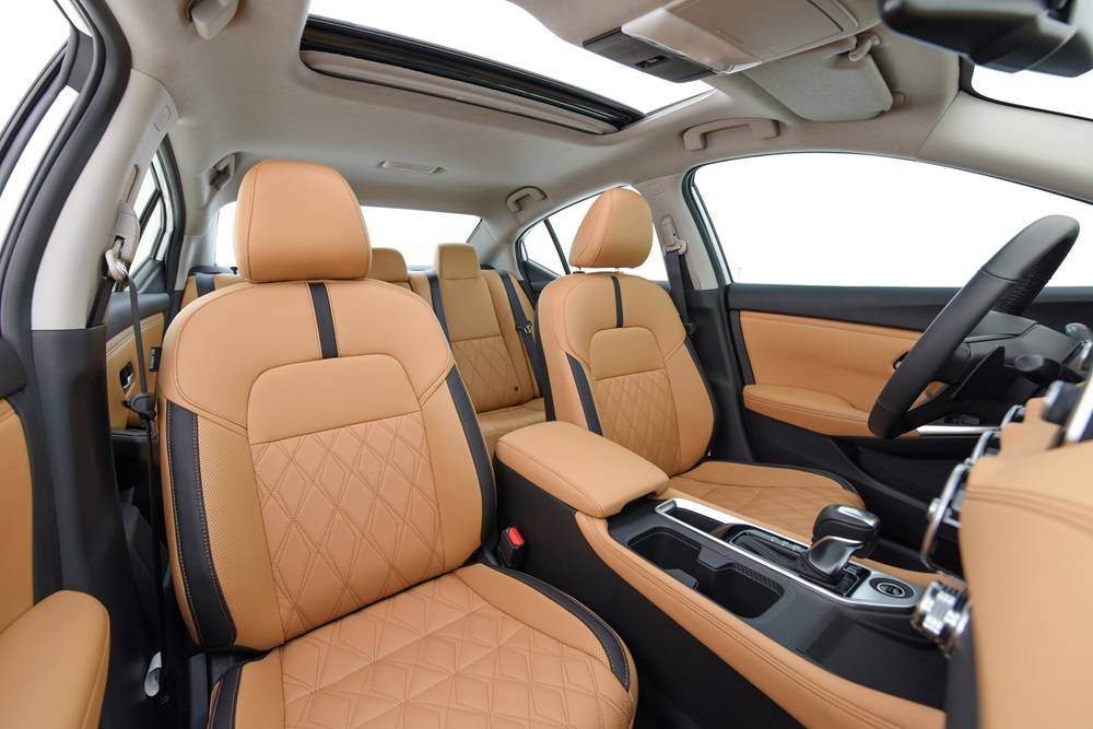 nissan-deixa-a-linha-sentra-2025-mais-competitiva-divulgacao-1_808e158139648ec4d0f72443afbbfe016d6ccb7f.jpg