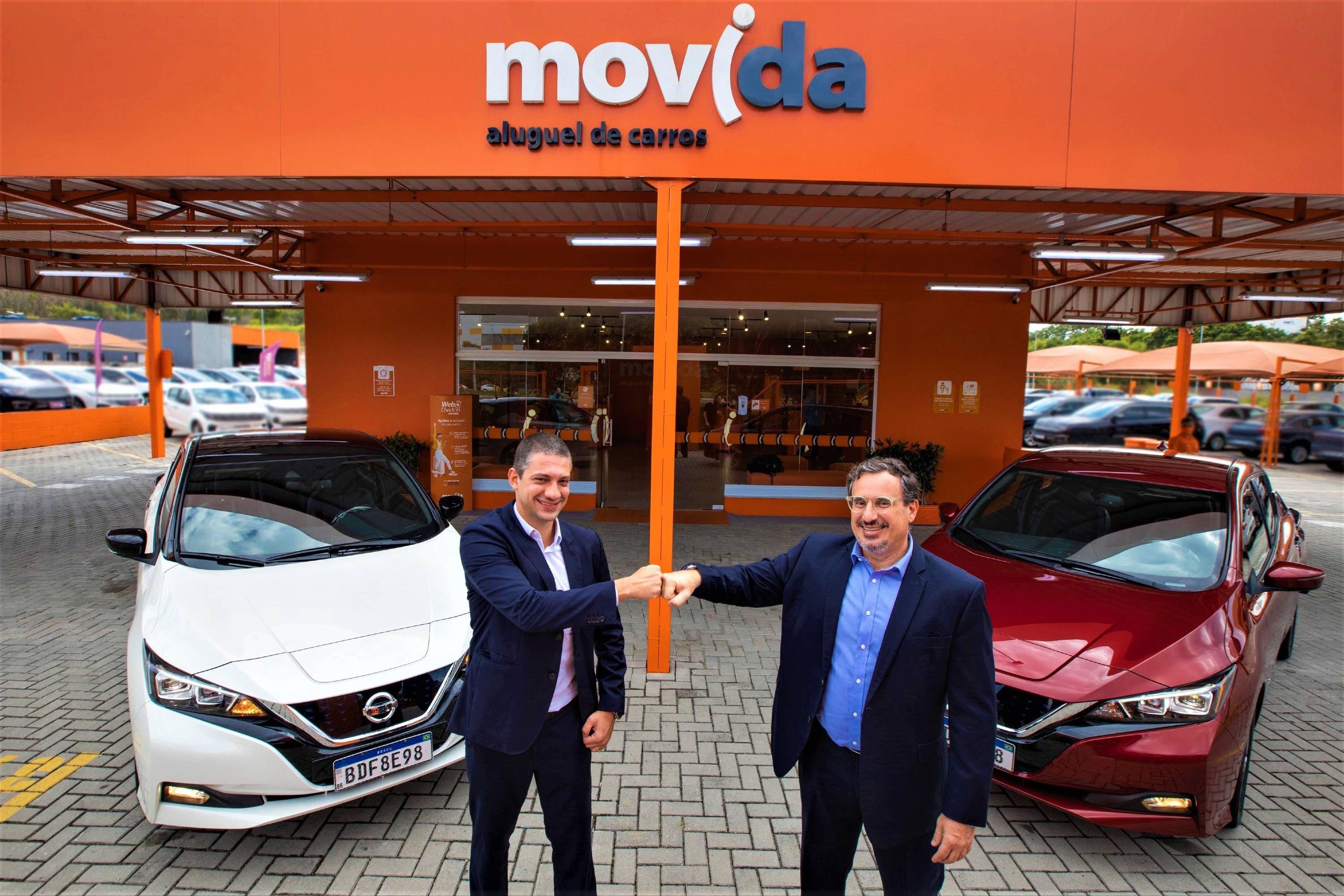 nissan-leaf-entregues-para-a-movida_a318b0dfbc18067b925ace483e5ea76a9adec3a5.jpg
