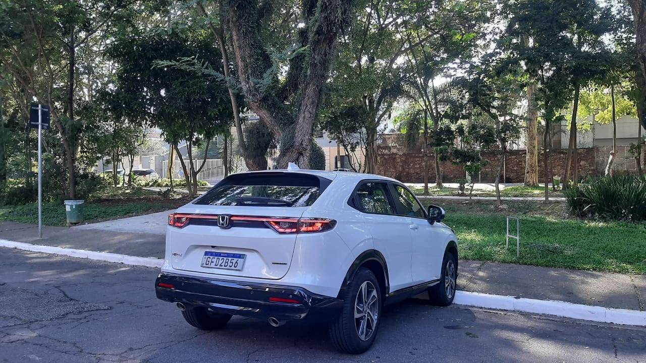 os-suvs-compactos-mais-emplacados-no-brasil-em-2024-honda-hr-v-5_a77b6a3324d1e2de01f07befa9f50c90b7f9e659.jpeg