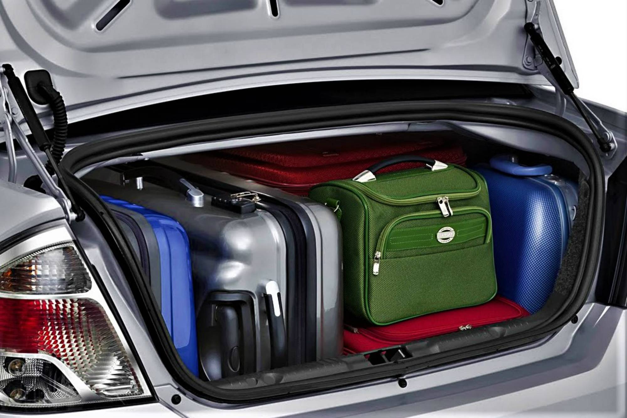 porta-malas-cheio_a3210ea3b3a4c2b71668004d1b7cf2405a64774d.jpg