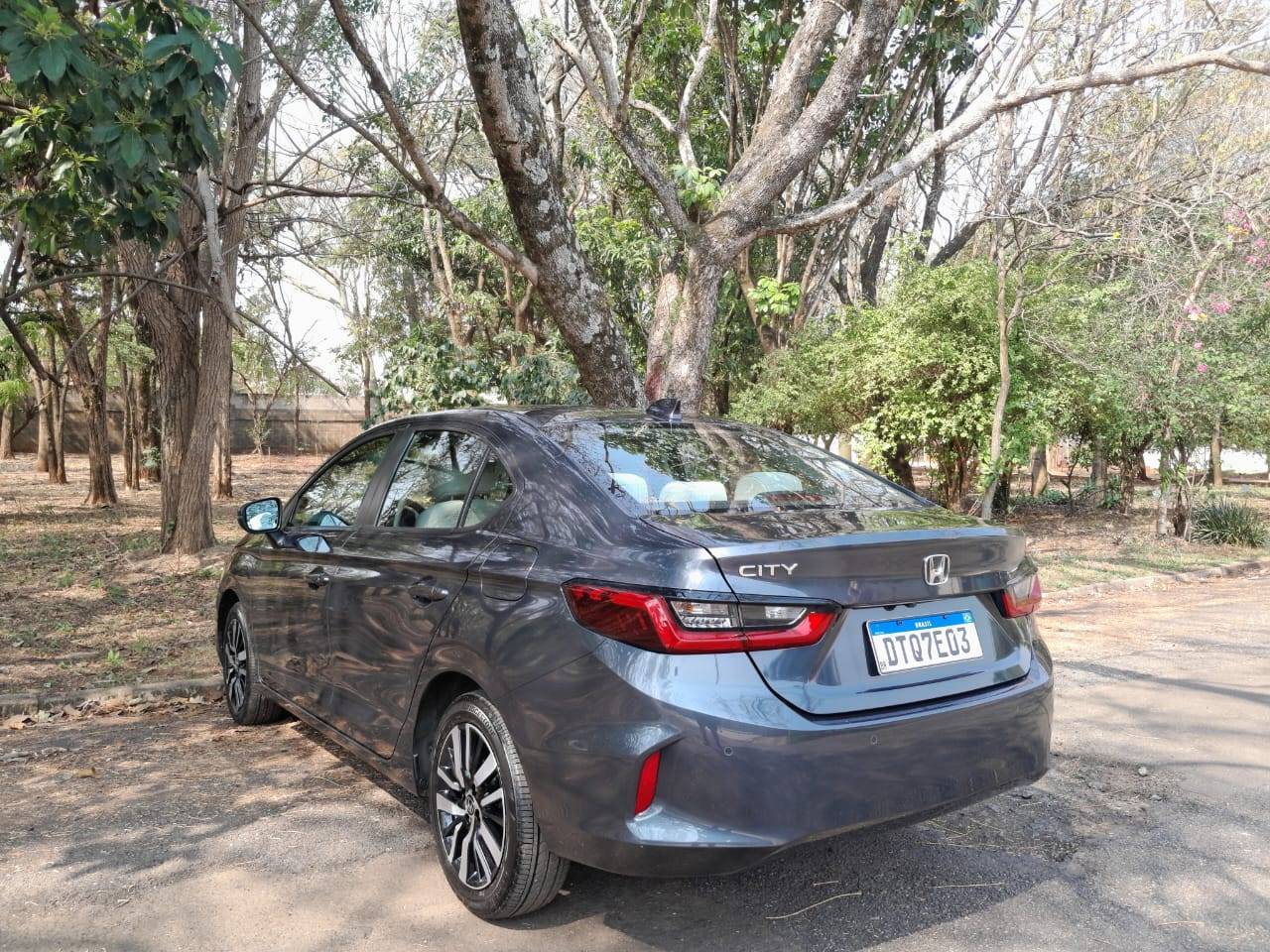 quais-foram-os-sedas-compactos-favoritos-do-brasil-em-2024-honda-city-sedan-mateus-dias-5_2df7b703b4b9637e508107c1a9bc4670f793f5d1.jpeg