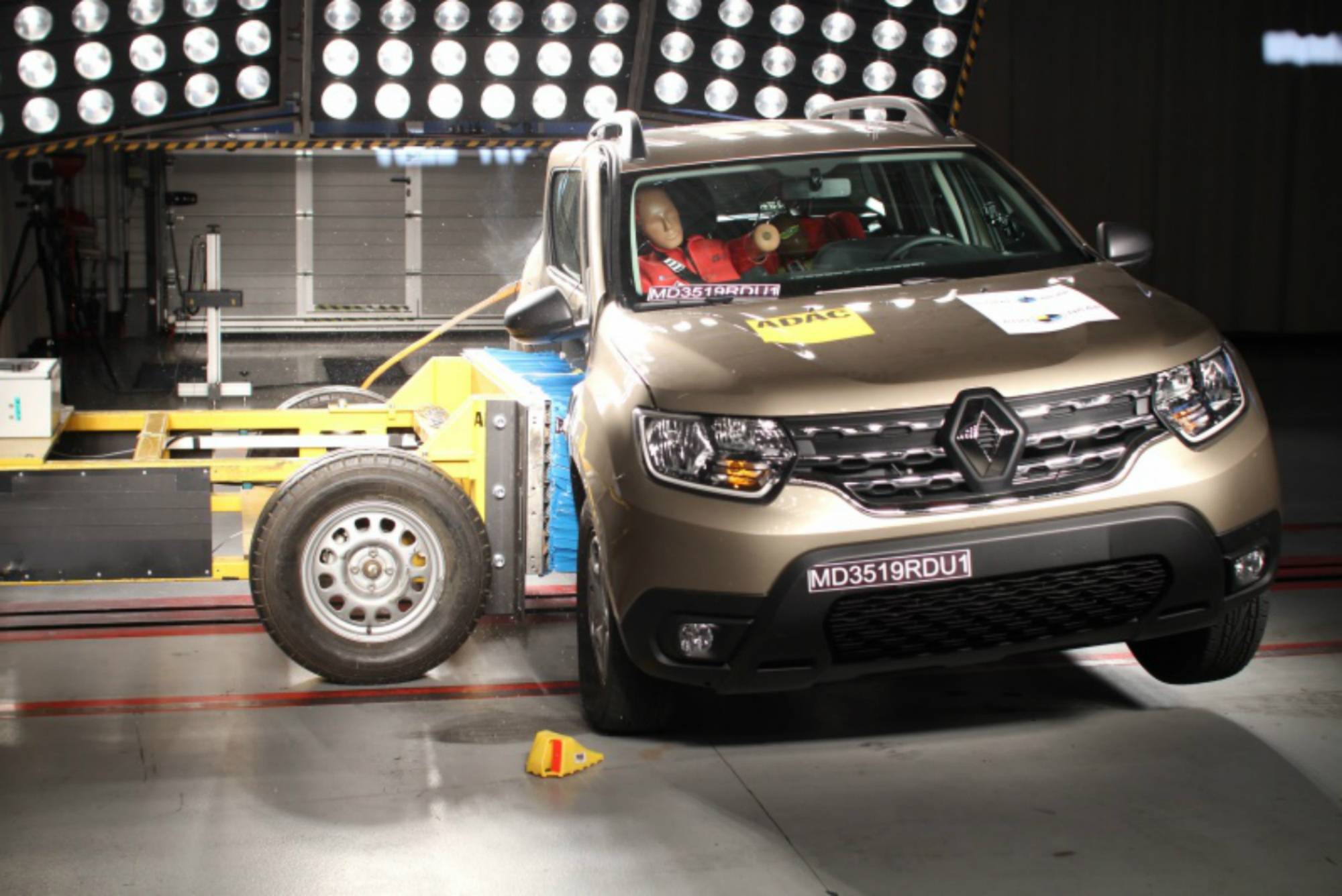 teste-do-latin-ncap-do-novo-renault-duster_ec11f37a88b37a51c509bd9f03a2bc18abfb71b7.jpg