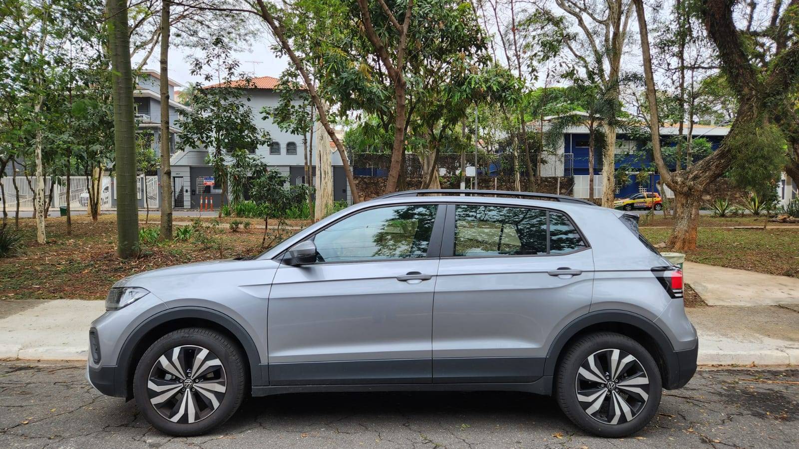 volkswagen-t-cross-2026-mostra-forca-e-lidera-segmento-no-mercado-brasileiro-sergio-dias-25_57bed536beefb10572a86b1c29163b4b3ad0deeb.jpeg