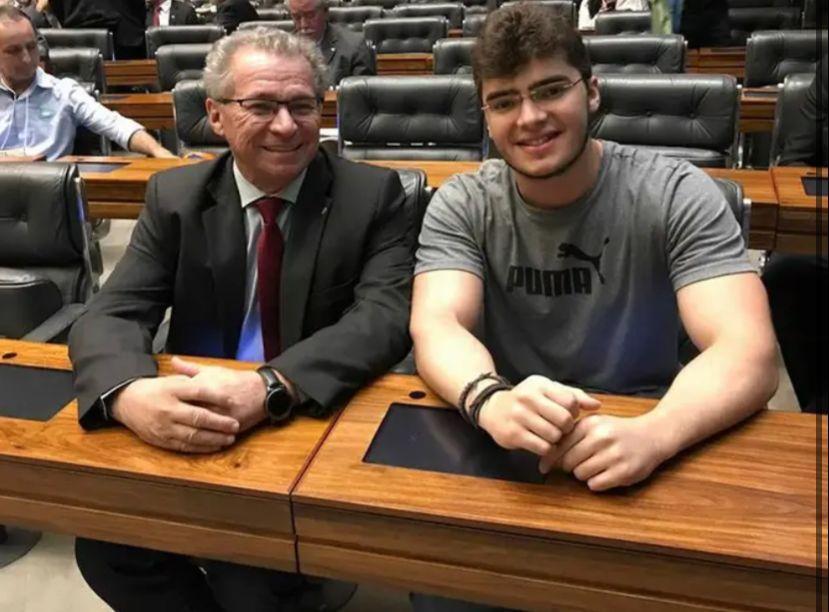 Assis Carvalho e Ícaro Torres