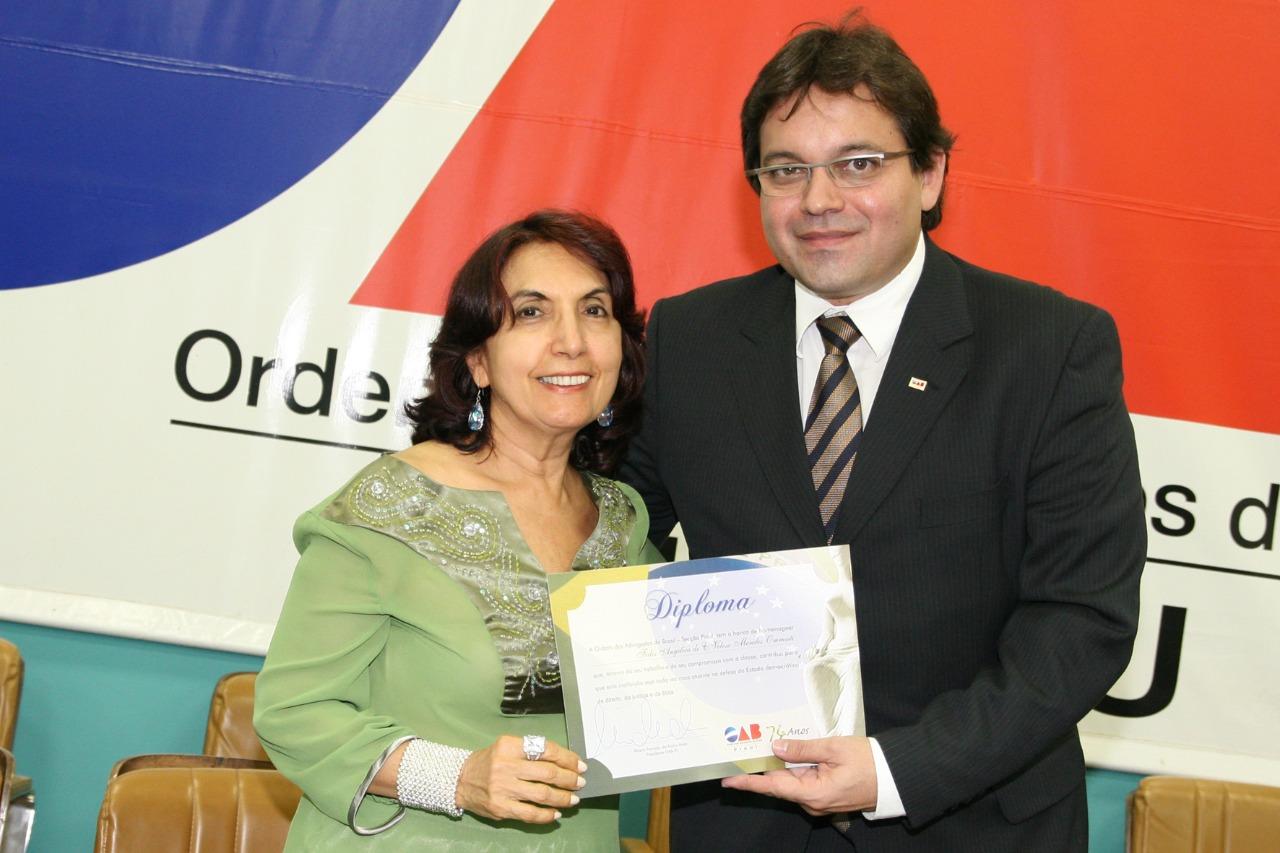 Advogados Fides Angèlica e Alvaro Mota