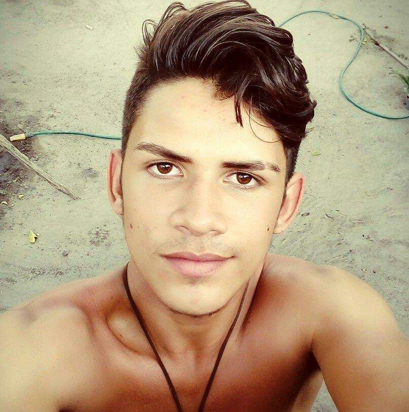 Mayrlon Moura