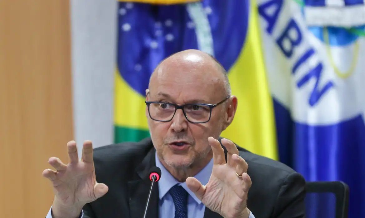 O diretor-geral da Abin, Luiz Fernando Corrêa
