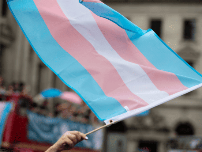 A decisão exclui legalmente mulheres trans mesmo com certificado de reconhecimento de gênero
