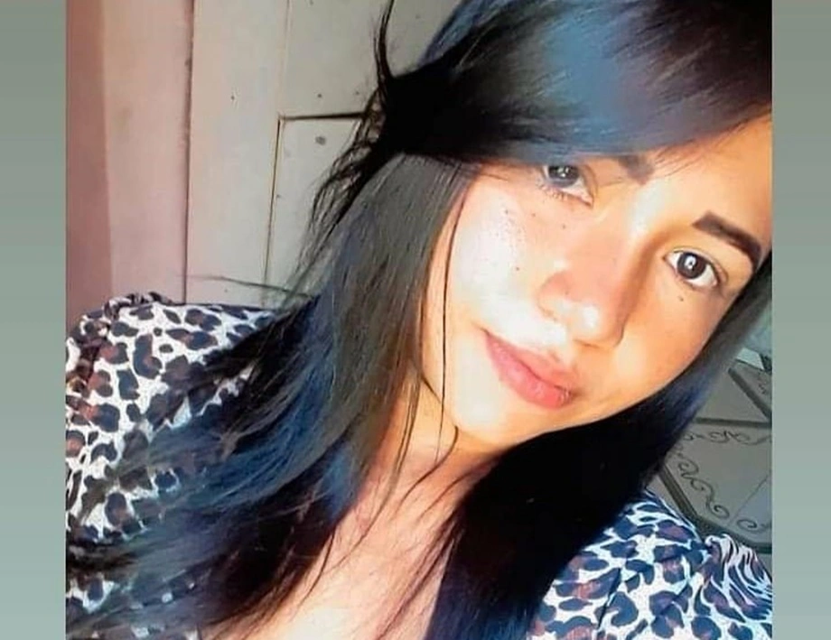 Mulher foi morta a tiros