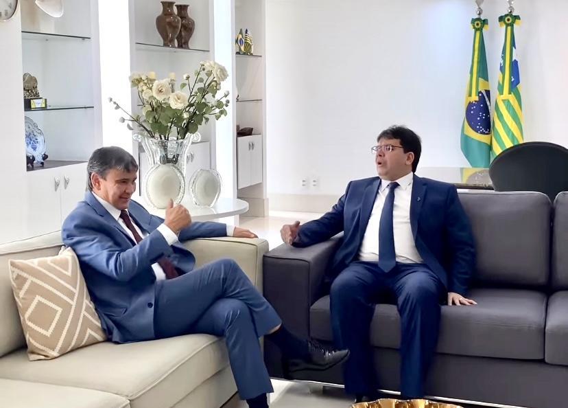 Wellington Dias se reúne com Rafael Fonteles no Palácio do Karnak