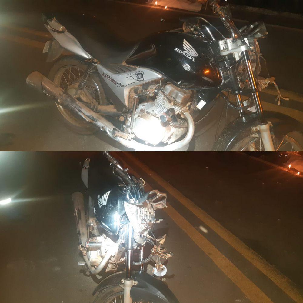 Motociclista colidiu contra uma vaca na BR-222