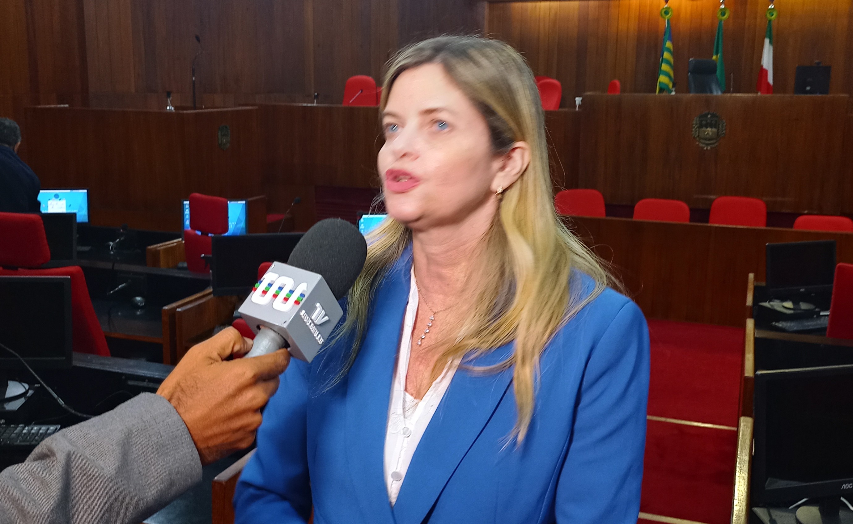 Gracinha Mão Santa é assídua no trabalho na Alepi