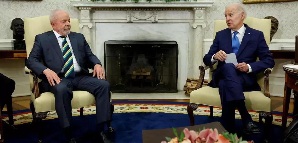 Lula e Joe Biden no Salão Oval da Casa Branca