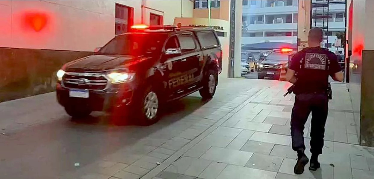 Polícia Federal deflagra operação que tem como alvo suspeitos de envolvimento no ataque ao sistema de pagamento