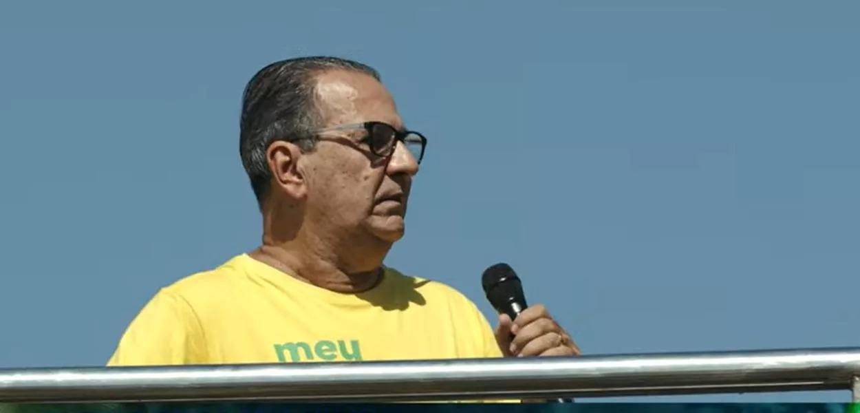 “Não passo mão na cabeça de corrupto de direita”, diz Silas Malafaia sobre Flávio Bolsonaro
