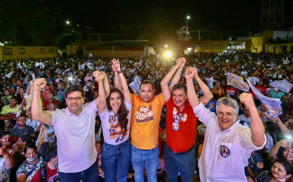 Wellington e Rafael participam do lançamento de campanha de  Evaldo Gomes e Fernanda Gomes