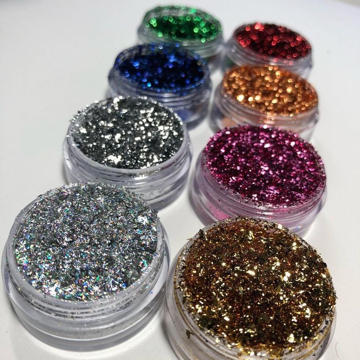 Glitter biodegradável é uma alternativa mais sustentável para curtir o carnaval