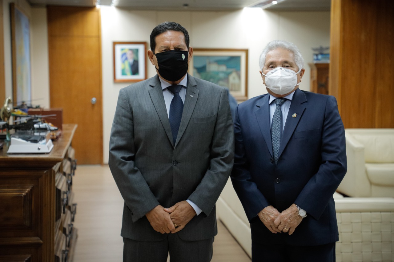 Vice-presidente e Elmano Férrer