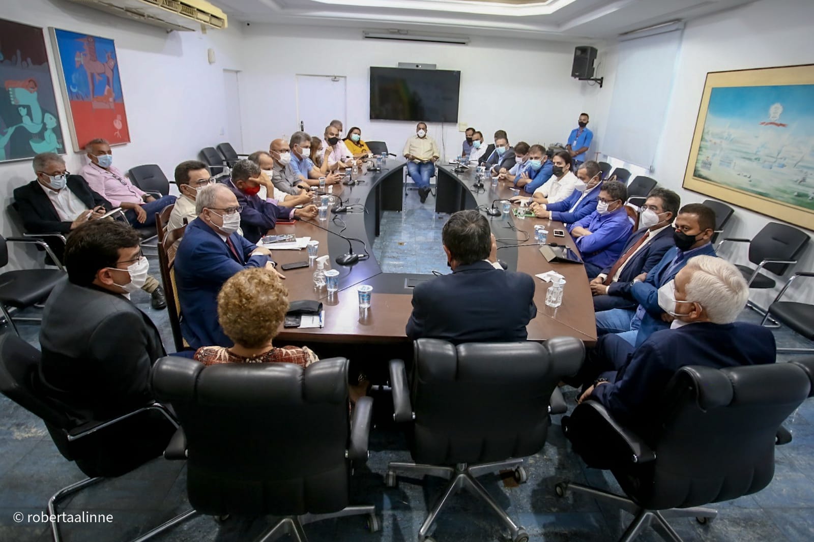 Reunião entre o governador e deputados