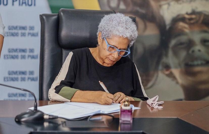 Governadora Regina Sousa